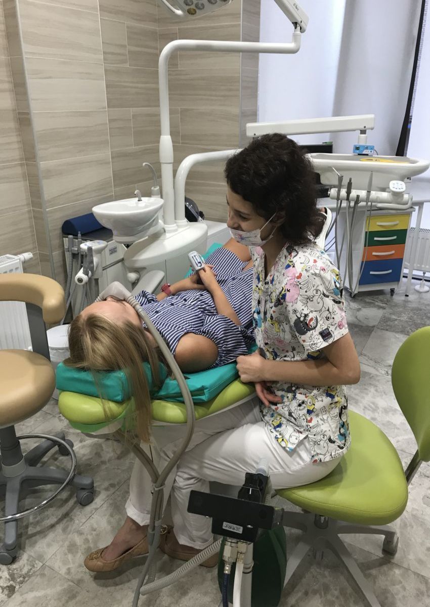 «Олимп Здоровья» предлагает лечение зубов детям под седацией